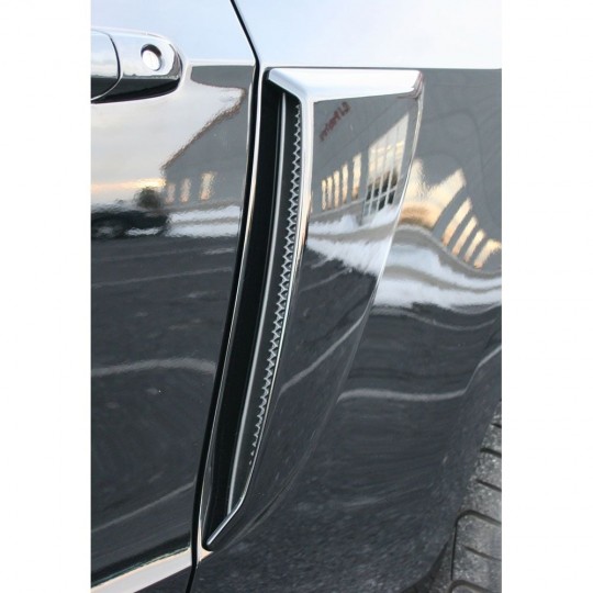 GT/CS SIDE SCOOPS (MUSTANG 2010-2014)