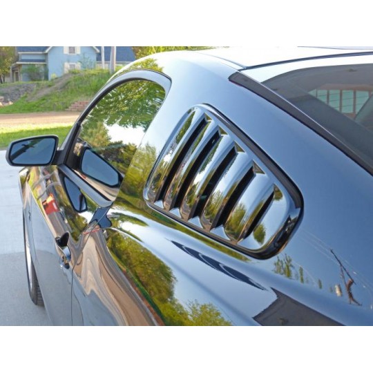 GT/CS QUARTER WINDOW SCOOPS (MUSTANG 2010-2014 FASTBACK)